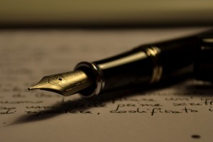 Picture of a pen and paper